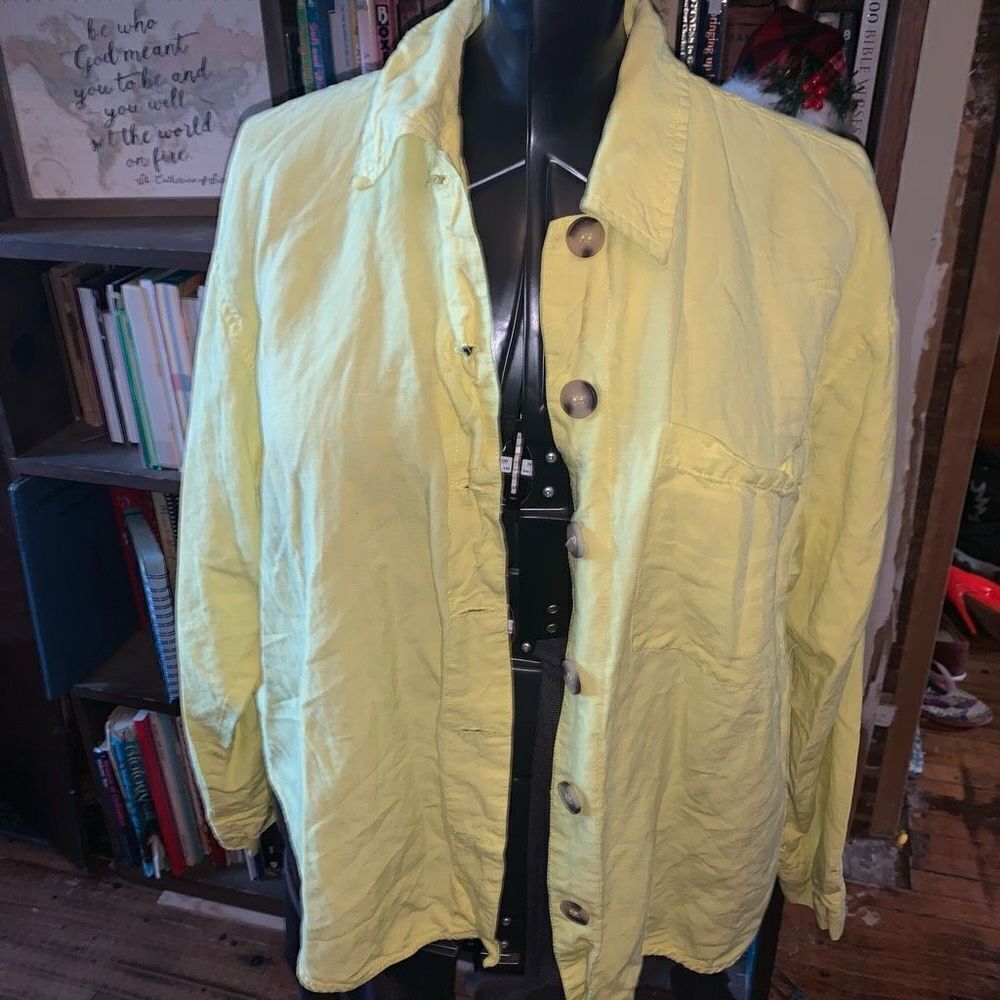 BlankNYC yellow XL flowy burton down lightweight shirt